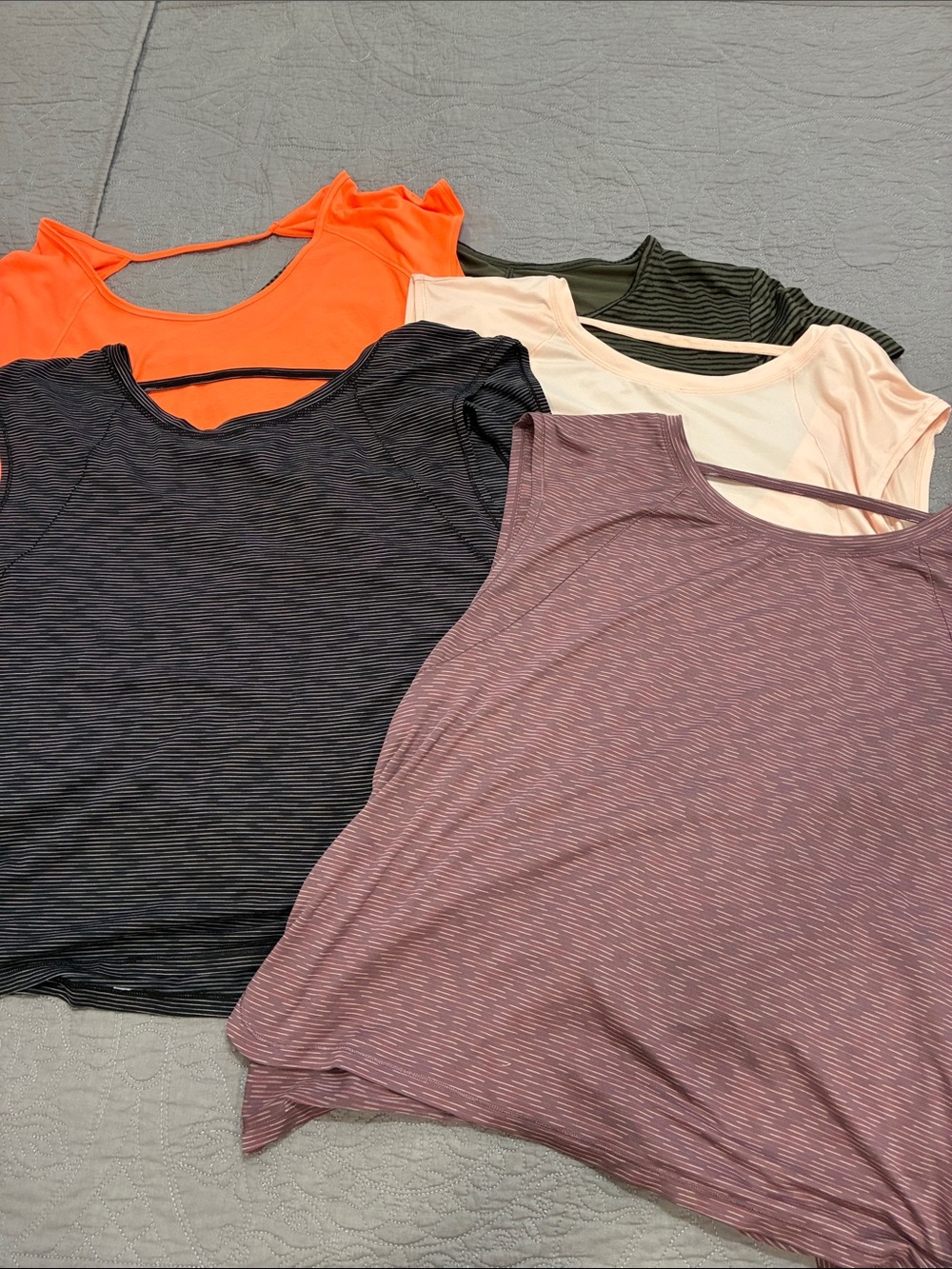 Set of 5 open back yoga/exercise tops L